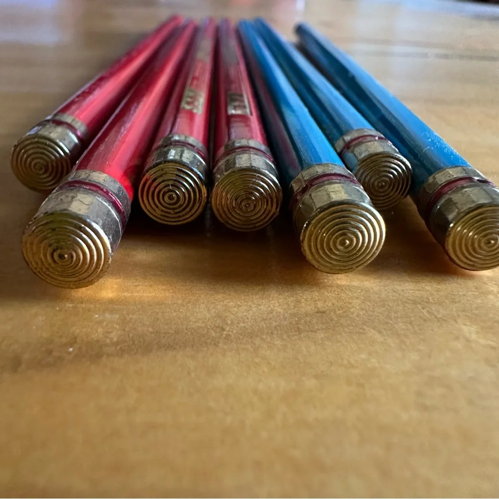 NOS Vintage 80s Eagle Verithin chemo-sealed colored pencils lot